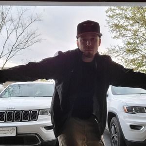 Meet your Posher, Kyle